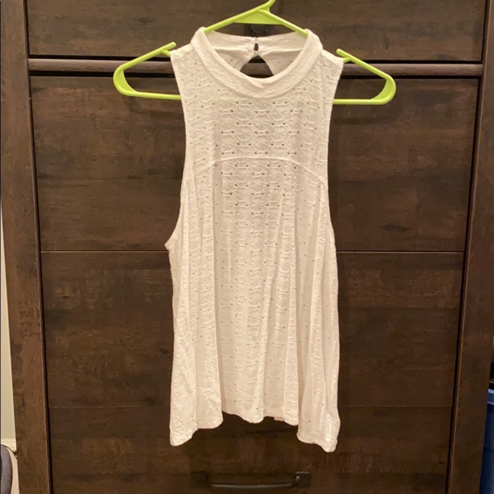 American Eagle top